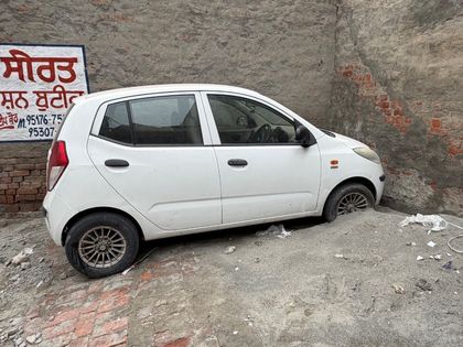 30 Used Hyundai i10