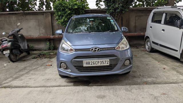 Hyundai Grand i10 Asta Second-hand 2015 Hyundai Grand i10 Asta for sale in Ballabhgarh