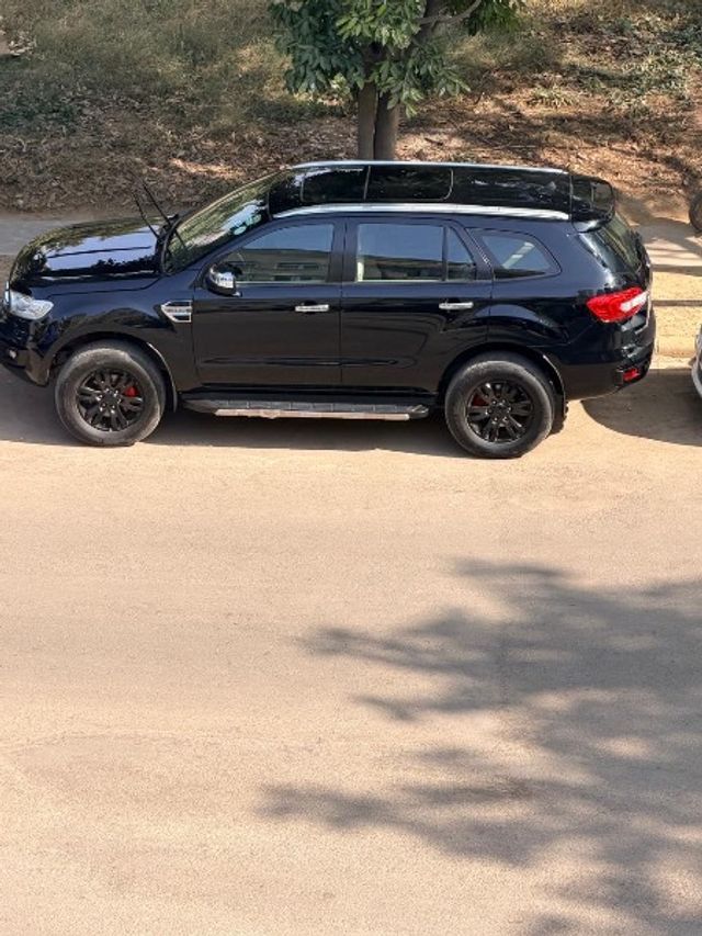 Ford Endeavour 2.2 Titanium AT 4X2 Second-hand 2018 Ford Endeavour 2.2 Titanium AT 4X2 for sale in Gurgaon