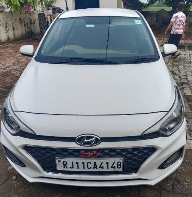 Hyundai i20 Magna Plus BSIV Second-hand 2019 Hyundai i20 Magna Plus BSIV for sale in Dholpur