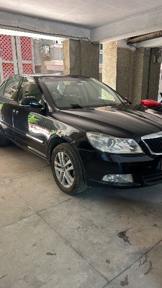 Second-hand 2013 Skoda Laura Ambiente 2.0 TDI CR MT for sale in Panchkula