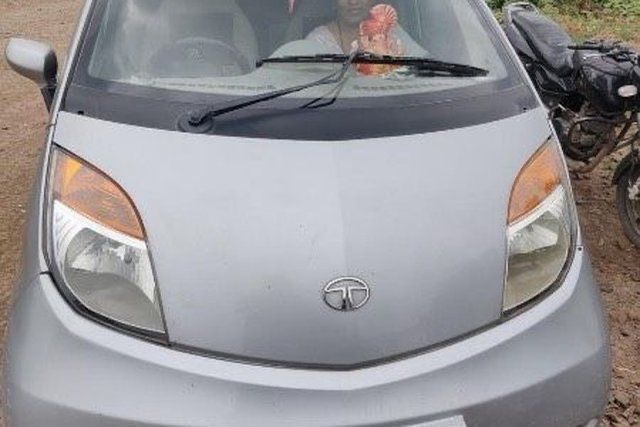 Tata Nano Lx Second-hand 2011 Tata Nano Lx for sale in Akola