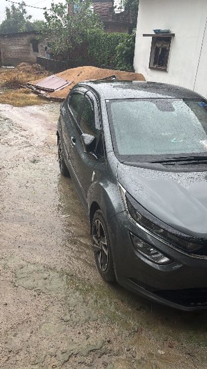 2025 Tata Altroz XZ Plus S