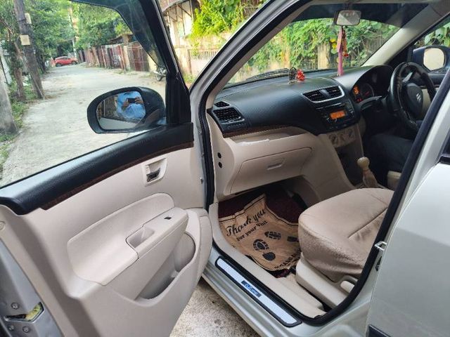 Maruti Suzuki Swift Dzire VXI Second-hand 2016 Maruti Suzuki Swift Dzire VXI for sale in Guwahati