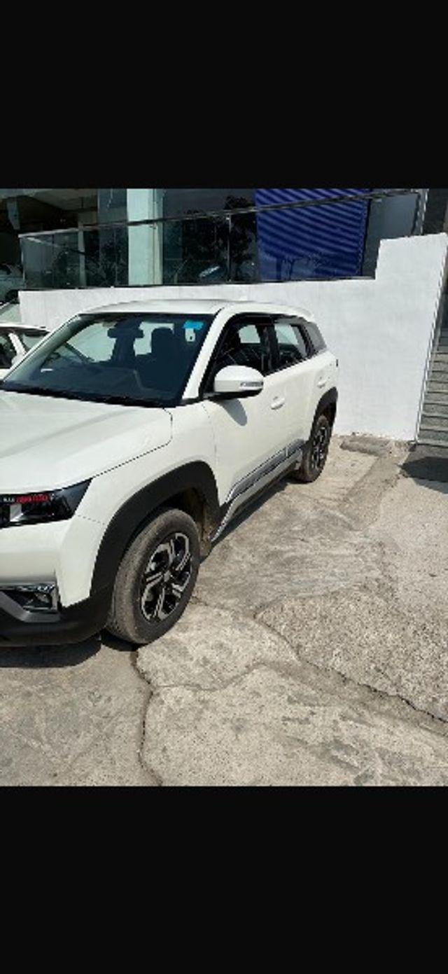 Maruti Suzuki Brezza Lxi Second-hand 2023 Maruti Suzuki Brezza Lxi for sale in Samba