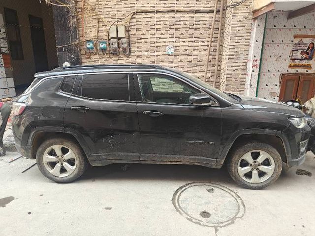 Jeep Compass 1.4 Limited Option Black Second-hand 2018 Jeep Compass 1.4 Limited Option Black for sale in New Delhi