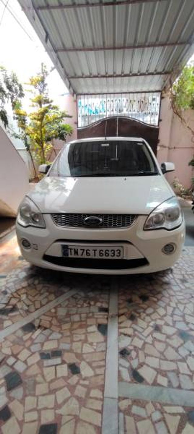 Ford Fiesta Titanium 1.5 TDCi Second-hand 2013 Ford Fiesta Titanium 1.5 TDCi for sale in Thoothukudi