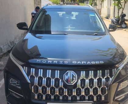 2026 एमजी हेक्टर Sharp Pro CVT