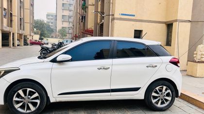 2017 Hyundai i20 1.2 एस्टा ऑप्शन