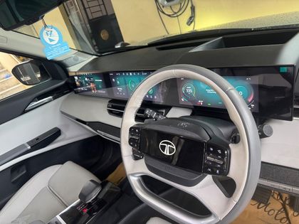 2026 Tata Sierra EV Empowered A 75 AWD