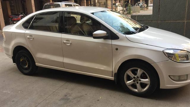 Second-hand 2013 Skoda Rapid Leisure 1.6 TDI MT for sale in Surat