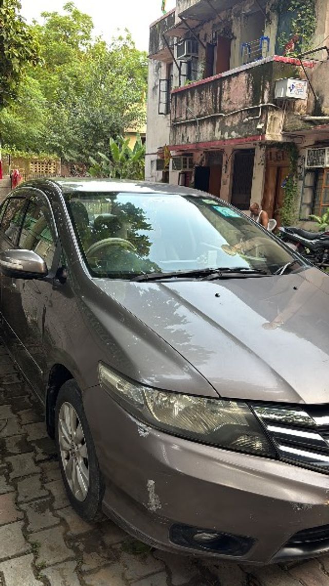 Honda City V MT Second-hand 2013 Honda City V MT for sale in New Delhi