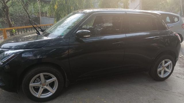 Maruti Suzuki Swift VXi Second-hand 2025 Maruti Suzuki Swift VXi for sale in New Delhi