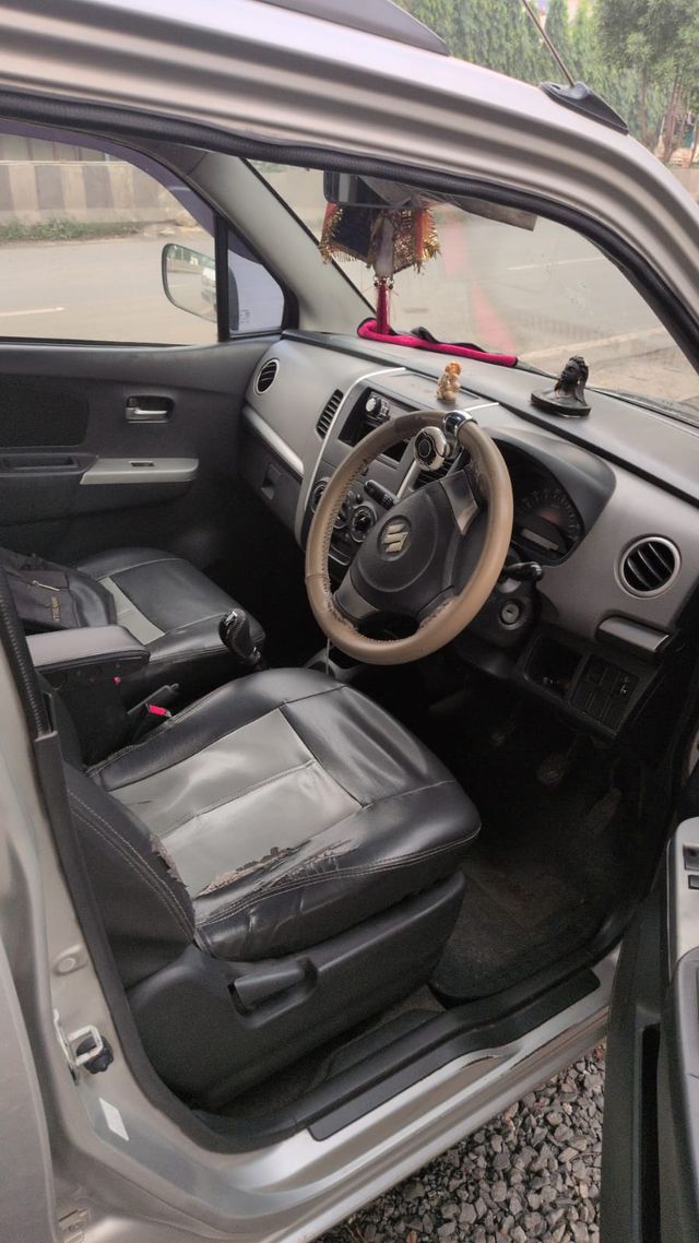 Second-hand 2010 Maruti Suzuki Wagon R LX Minor for sale in Vapi