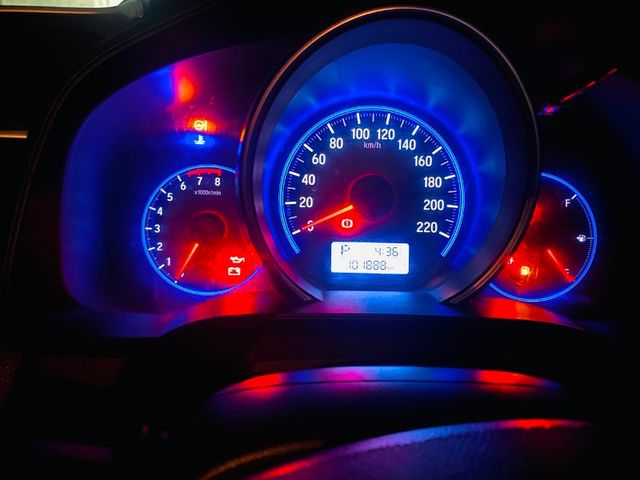 Honda Jazz 1.2 S AT i VTEC Second-hand 2016 Honda Jazz 1.2 S AT i VTEC for sale in Pune