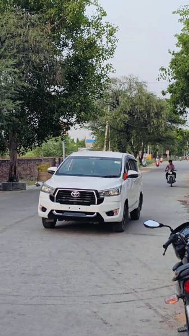 Toyota Innova Crysta 2.4 G Plus MT BSIV Second-hand 2019 Toyota Innova Crysta 2.4 G Plus MT BSIV for sale in Jhunjhunu