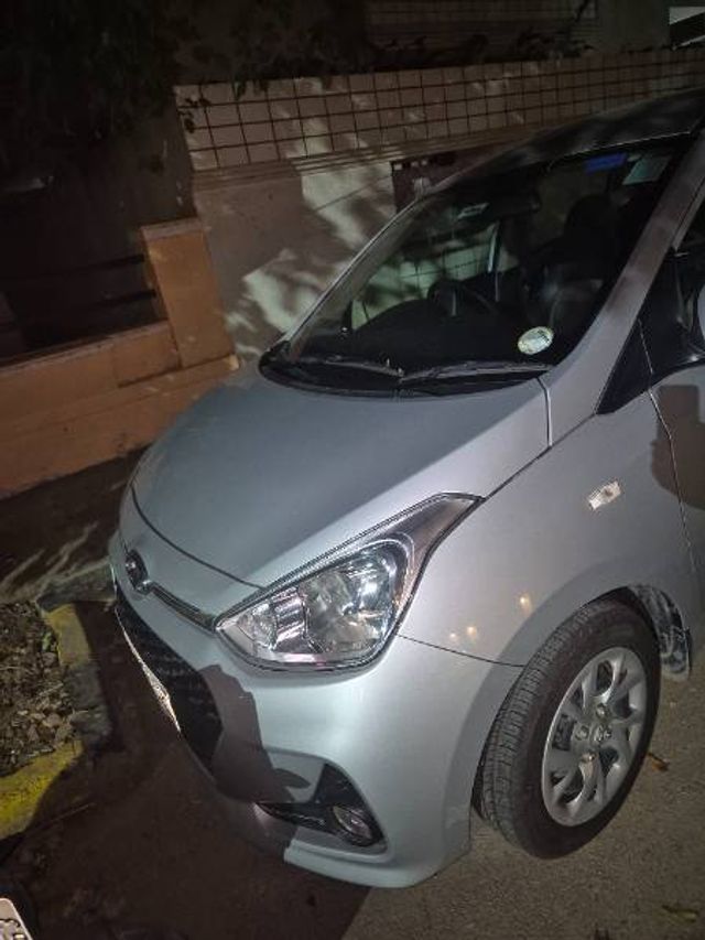 Hyundai Grand i10 Magna AT Second-hand 2017 Hyundai Grand i10 Magna AT for sale in Bangalore
