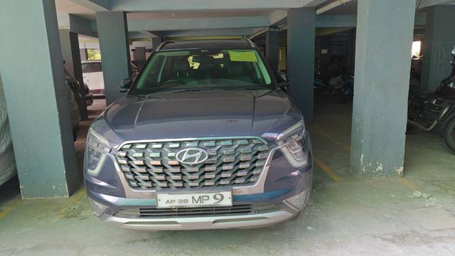 Second-hand 2022 Hyundai Alcazar 1.5 सिग्नेचर (O) 7-Seater डीजल AT for sale in Visakhapatnam
