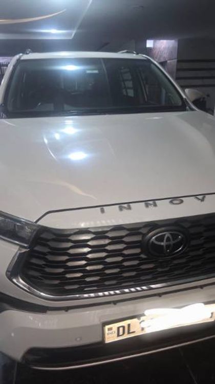 2023 Toyota Innova Hycross ZX(O) हाइब्रिड बीएस6