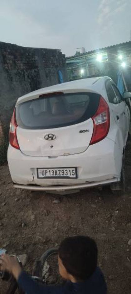 2017 Hyundai EON एरा