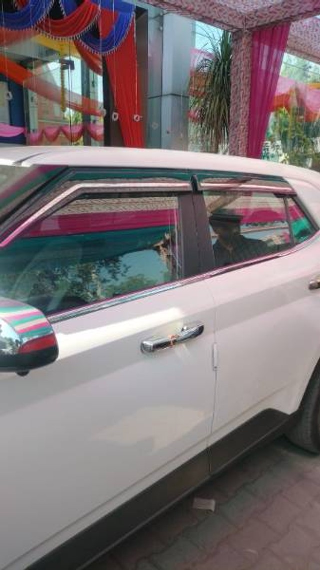 Hyundai Venue E Second-hand 2023 Hyundai Venue E for sale in Palwal-1