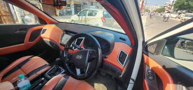 Second-hand 2017 Hyundai Creta 1.6 CRDi AT SX Plus for sale in New Delhi-4