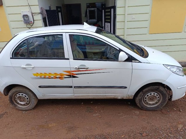 Second-hand 2013 Tata Indica Quadrajet LS for sale in Raipur