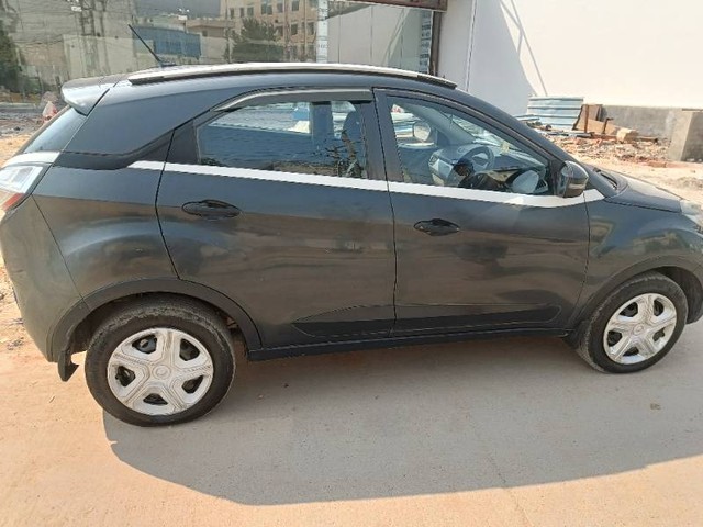 Second-hand 2018 Tata Nexon 1.5 Revotorq XM for sale in Gurgaon-1