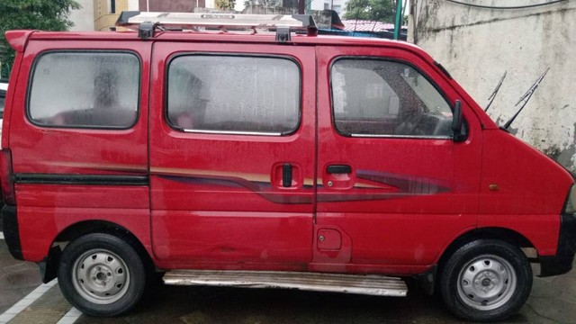 Used Petrol Minivan Cars in Mumbai Check Second Hand Petrol