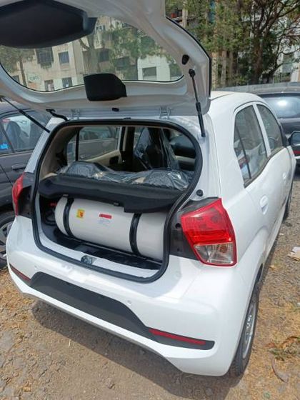 2022 Hyundai Santro Sportz CNG