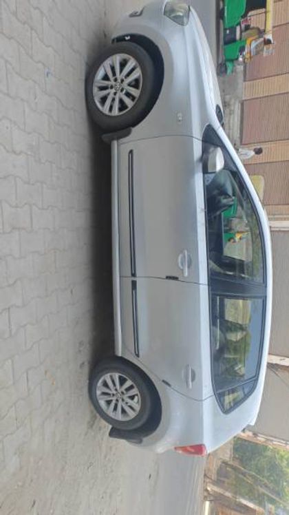 2014 Volkswagen Polo 1.2 एमपीआई हाईलाइन