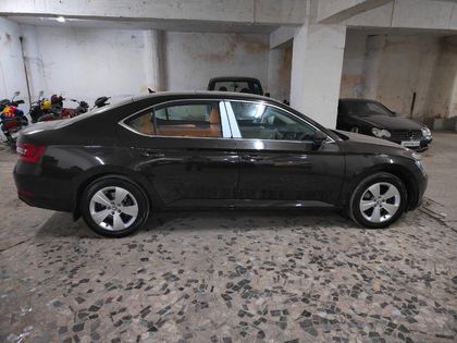 2018 Skoda Superb Style 1.8 TSI MT