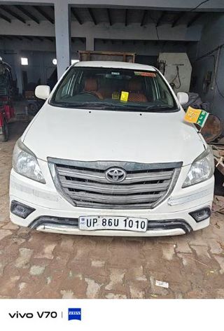 Used 2.5 G (Diesel) 7 Seater BS IV