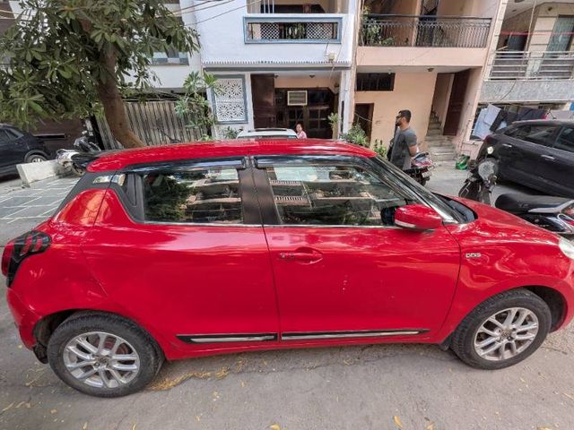 Second-hand 2018 Maruti Suzuki Swift AMT ZDI for sale in New Delhi