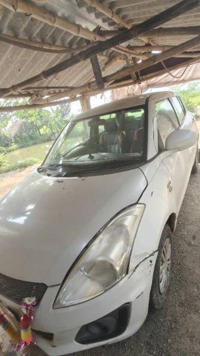 Maruti Suzuki Swift एलएक्सआई बीएस4 Second-hand 2015 Maruti Suzuki Swift एलएक्सआई बीएस4 for sale in Bankura