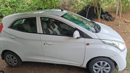 2013 Hyundai EON मैग्ना प्लस