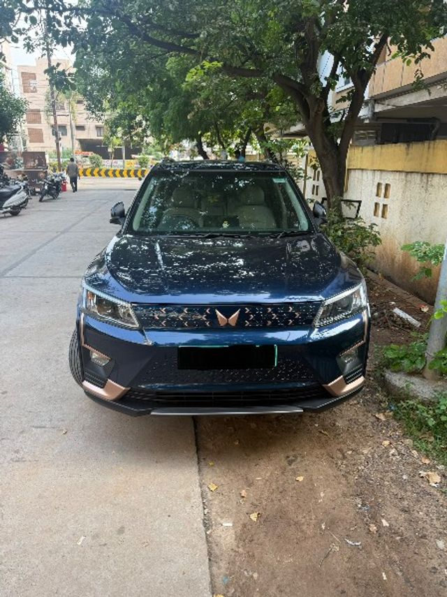 Mahindra XUV400 EV EL Pro 345 kWh Second-hand 2025 Mahindra XUV400 EV EL Pro 345 kWh for sale in Vijayawada