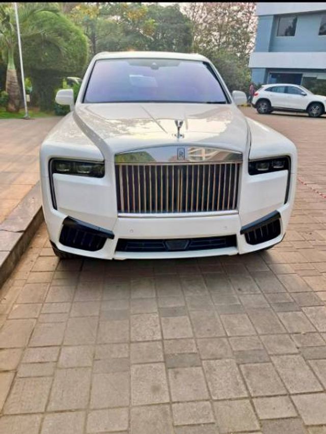 Rolls-Royce Cullinan सीरीज II Second-hand 2025 Rolls-Royce Cullinan सीरीज II for sale in Mumbai