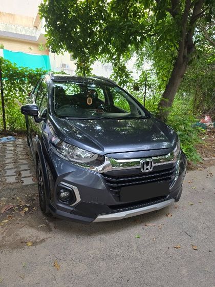 2022 Honda WR-V एसवी