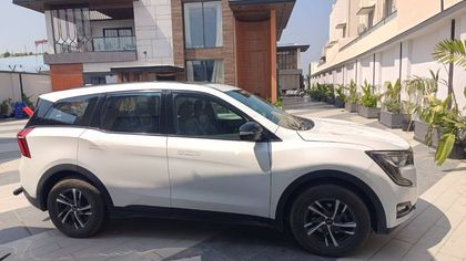 2024 Mahindra XUV700 AX5 S 7 Str Diesel AT