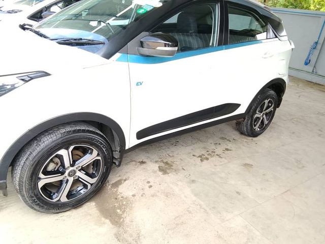 Second-hand 2021 Tata Nexon EV XZ Plus for sale in Surat