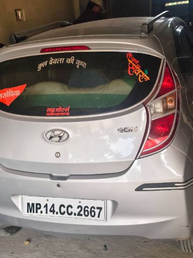 Second-hand 2017 Hyundai EON एरा प्लस for sale in Ratlam