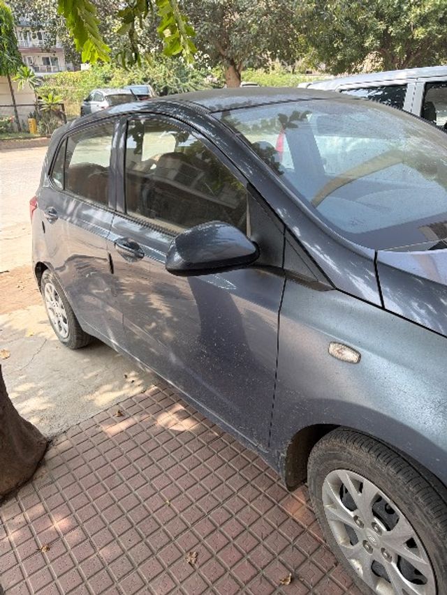 Second-hand 2013 Hyundai Grand i10 Magna for sale in Gurgaon