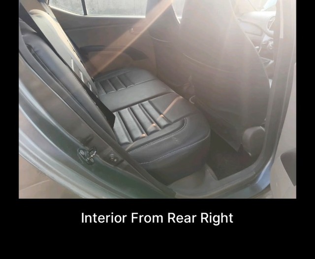 Second-hand 2011 Hyundai i10 Magna for sale in Noida-3