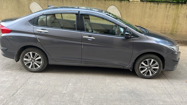 Second-hand 2022 Honda City V MT for sale in Pune-1