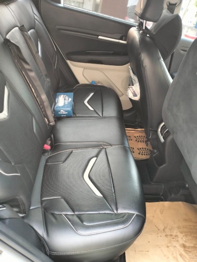 Second-hand 2023 Kia Sonet HTX Turbo iMT BSVI for sale in Kolkata-5