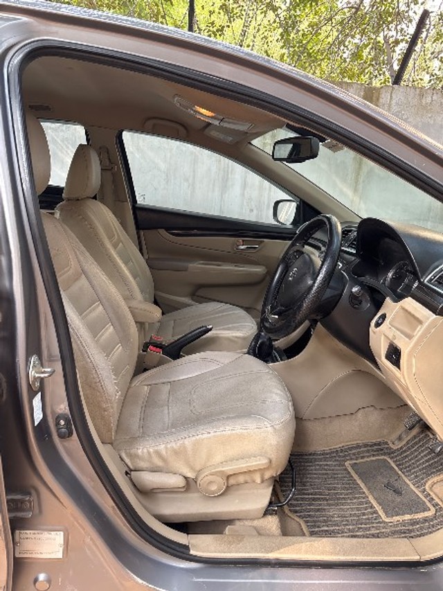 Second-hand 2016 Maruti Ciaz ZXi for sale in Gurgaon-3