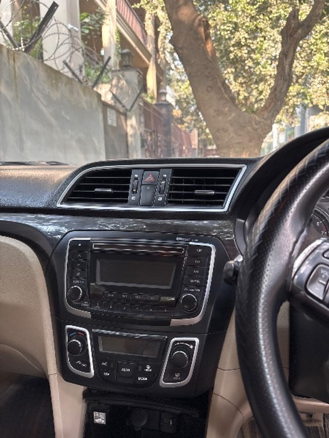 Second-hand 2016 Maruti Ciaz ZXi for sale in Gurgaon-5