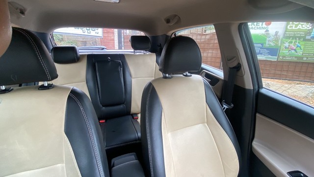 Second-hand 2020 Hyundai i20 Asta BSVI for sale in Bangalore-6