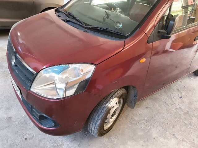 Second-hand 2011 Maruti Wagon R LXI BS IV for sale in Guwahati-7